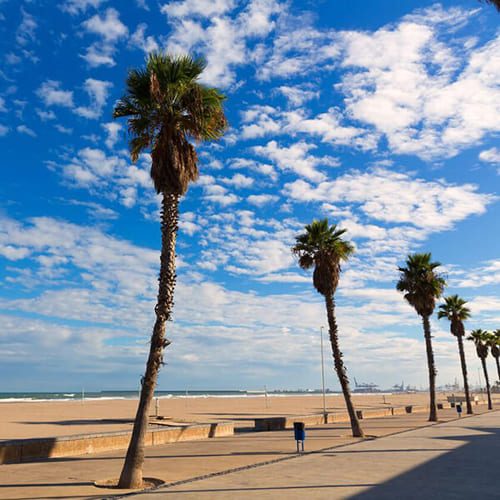 turismo-playa-de-la-malvarrosa